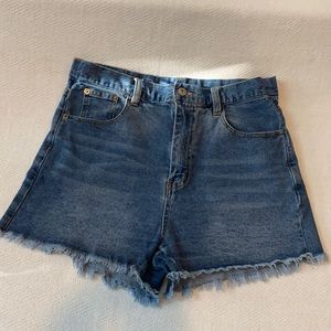 WOMENS PREMIUM DENIMWEAR LOVE TREE SHORTS - L